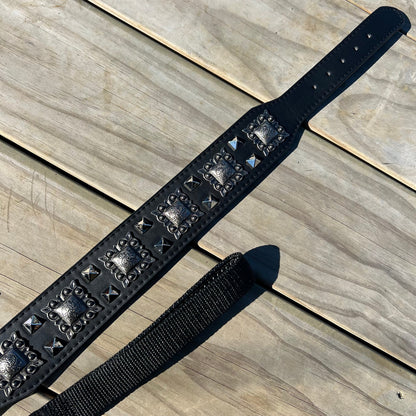 Black & Silver Collar set 37-45cm