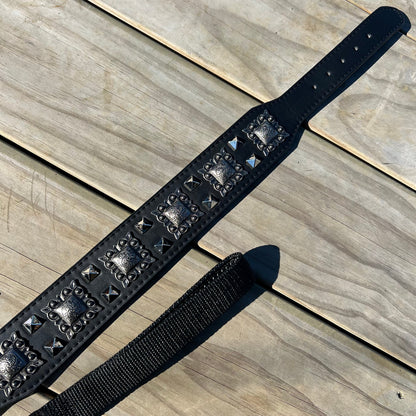 Black & Silver Collar set 47-55cm